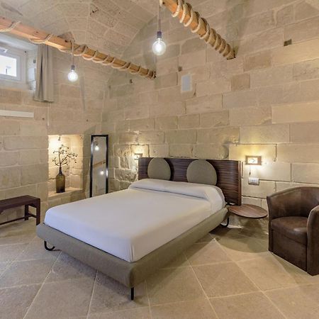 Dimora La Fuga Bed & Breakfast Zollino Bagian luar foto