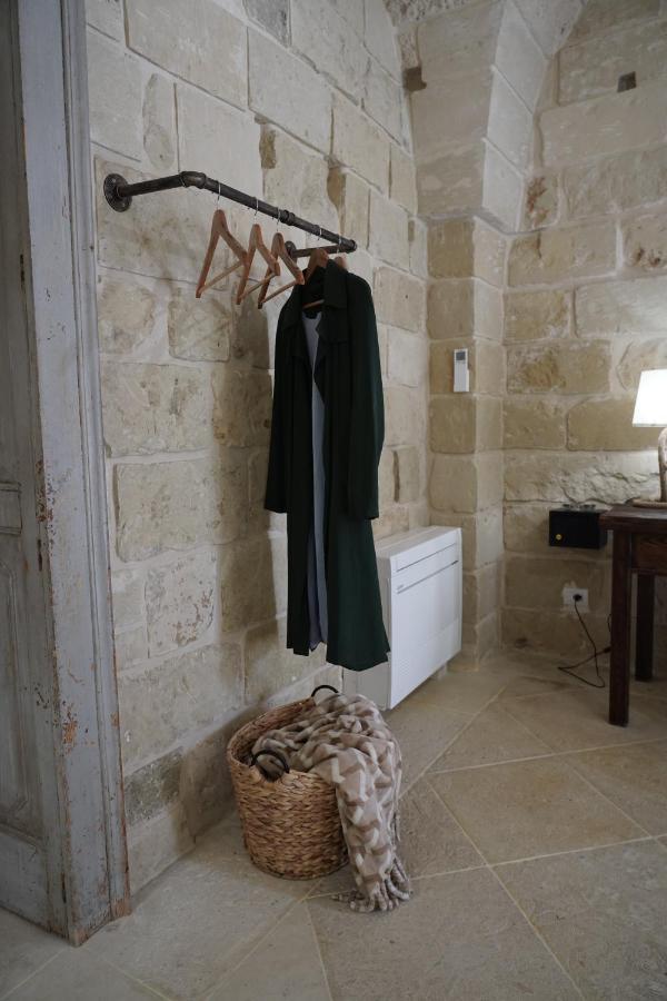 Dimora La Fuga Bed & Breakfast Zollino Bagian luar foto